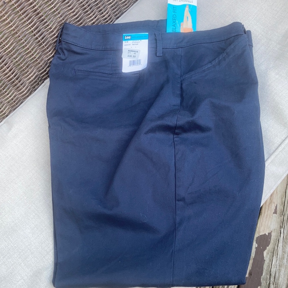 Lee Relaxed Fit 18M Blue Straight Leg NWT Women’s